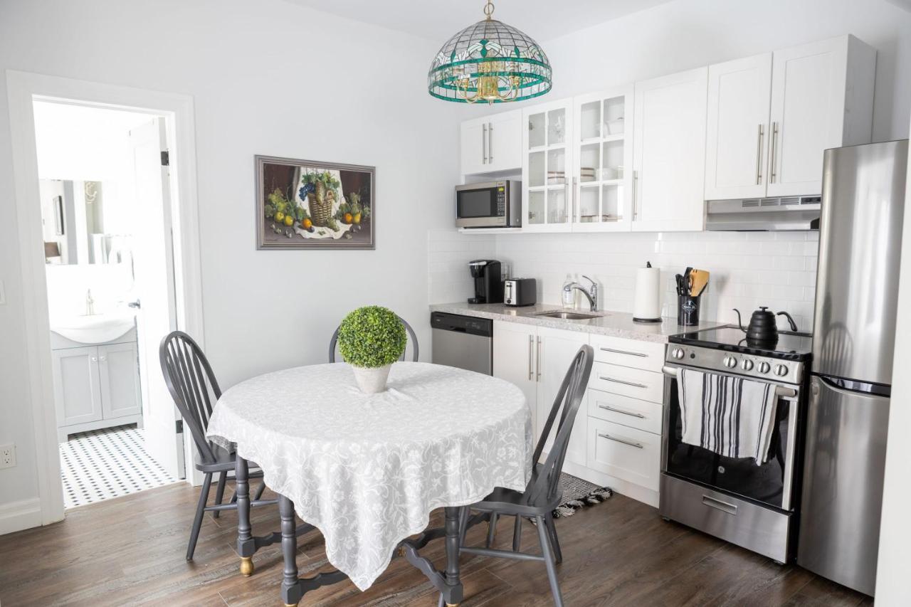 Modern Apt Near Downtown Burlington Ideal For Long Stays - U2 - The Blair Exterior foto